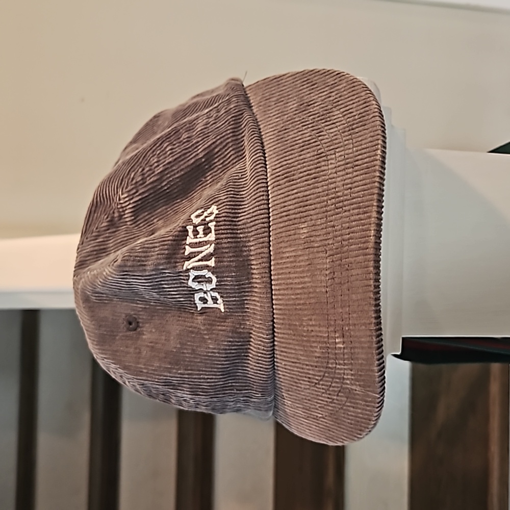 Bill Bones Club velcro strapback, corduroy